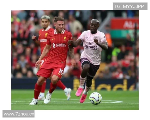 电讯报：科洛穆阿尼佩戴定制面具训练能否出战阿森纳仍未确定